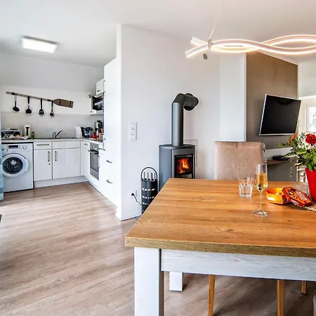 Fewo-raeuberhoehle-by-seeblick-ferien-oro-kamin-sauna-dusche Apartament Olpenitz