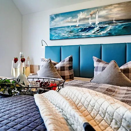 Fewo-raeuberhoehle-by-seeblick-ferien-oro-kamin-sauna-dusche Apartament Olpenitz